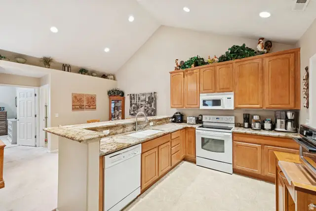 432 N 1030 E #Q-1, Lehi, UT 84043 - #3