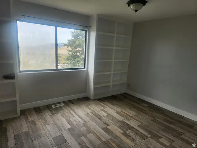 3322 S Monte Verde Dr, Salt Lake City, UT 84109 - #3