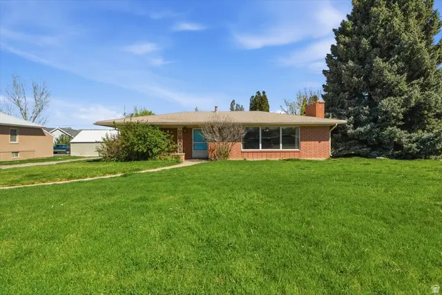 180 W 300 N, Hyrum, UT 84319 - #1