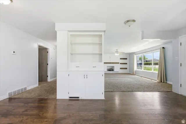 180 W 300 N, Hyrum, UT 84319 - #3