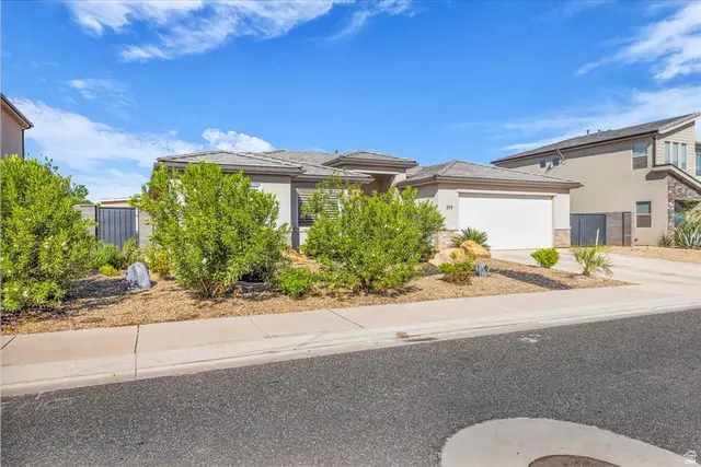 379 N 3200 W, Hurricane, UT 84737 - #2