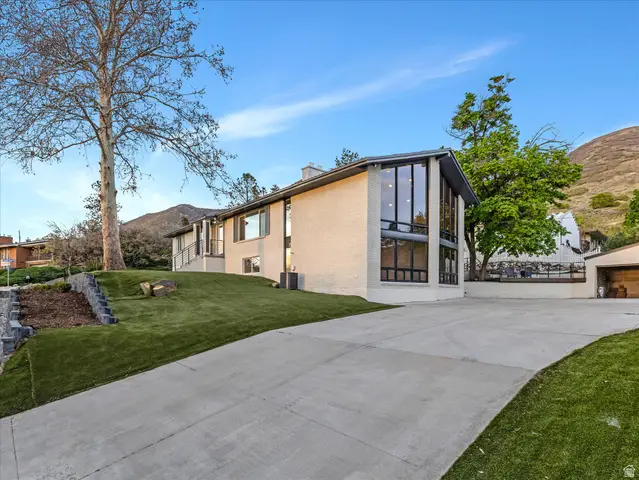 1092 N 500 E, Centerville, UT 84014 - #1