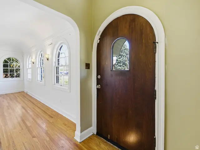 926 S Greenwood Terrace E, Salt Lake City, UT 84105 - #3