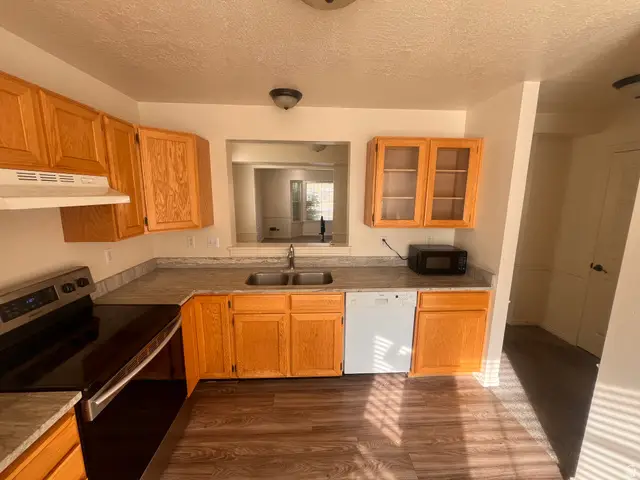 310 W Spring Pkwy, Providence, UT 84332 - #2