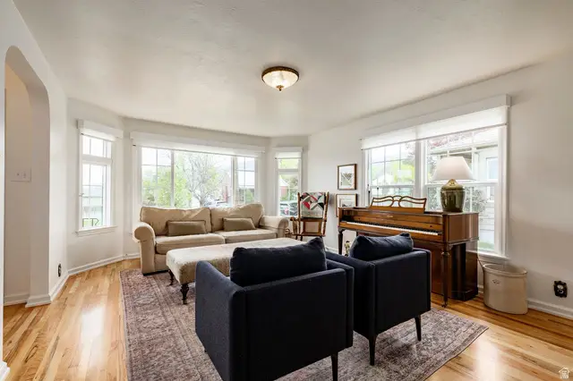 220 E 1200 S, Bountiful, UT 84010 - #2