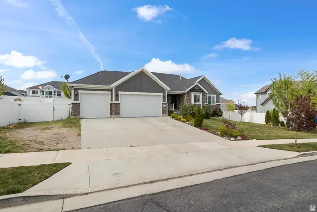 4028 S Young Dr, West Valley City, UT 84128 - #3