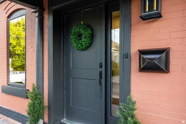 334 E Beldon Pl, Salt Lake City, UT 84111 - #2