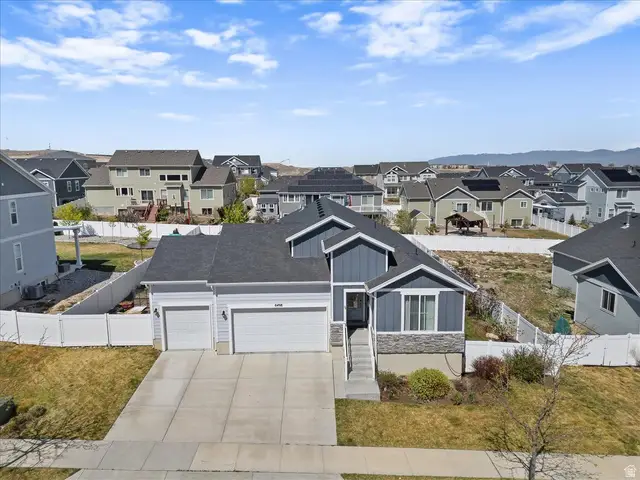 6498 W Haven Maple Dr, West Jordan, UT 84081 - #2