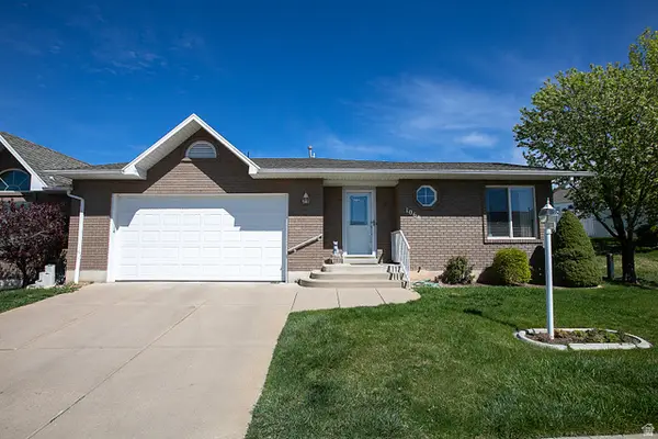 1068 E 5675 S, South Ogden, UT 84405