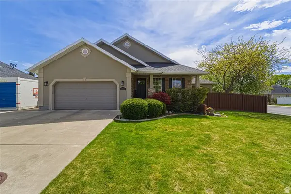 4521 W Carriage Ln N, Cedar Hills, UT 84062