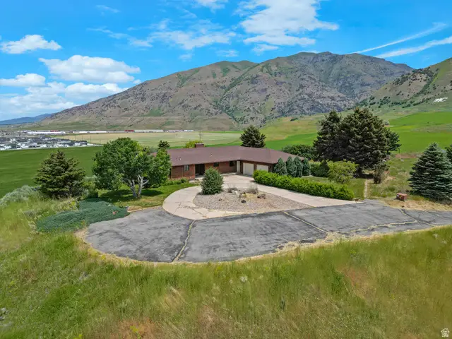 777 E 6600 S, Hyrum, UT 84319 - #3