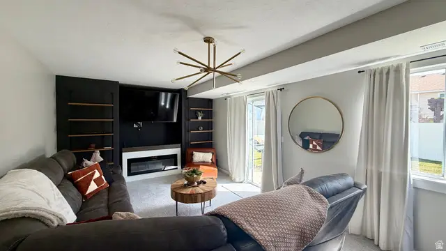 11261 S Havre Cir E, Sandy, UT 84070 - #2