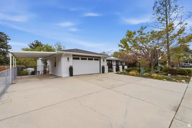 1893 E Viscounti Dr S, Sandy, UT 84093 - #3