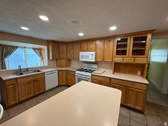 1048 E 2750 N, North Ogden, UT 84414 - #3