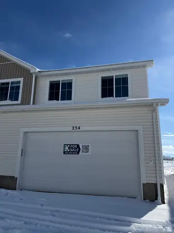 669 N 280 W, Smithfield, UT 84335 - #2