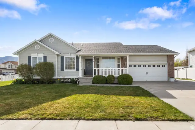 318 S Spyglass Dr, Stansbury Park, UT 84074 - #2