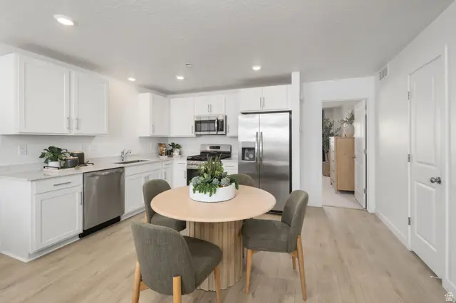 652 W Empress St #27, Santaquin, UT 84655 - #3