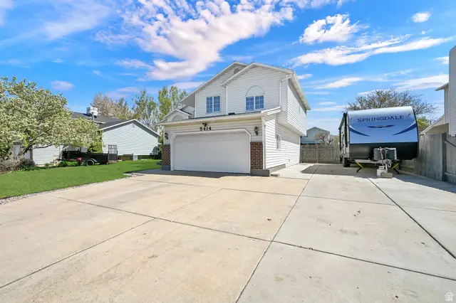 5414 S 3400 W, Roy, UT 84067 - #1