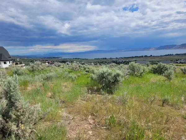 441 W Starflower Way #100, Garden City, UT 84028