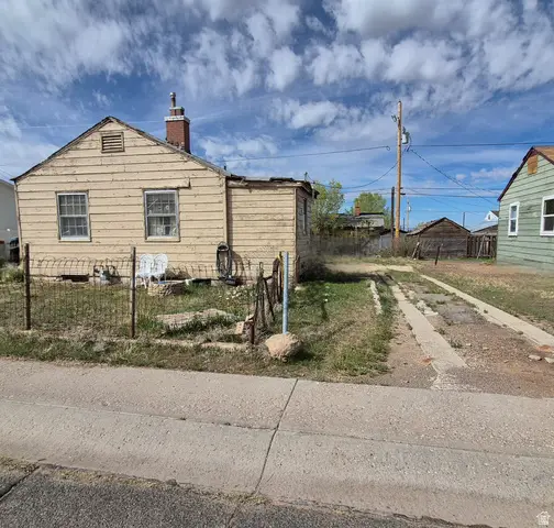 128 4th W, East Carbon, UT 84520 - #2