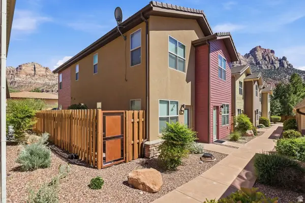 77 Juniper Ln #113, Springdale, UT 84767