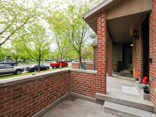 3057 S Crews Hill Ct, West Valley City, UT 84120 - #3