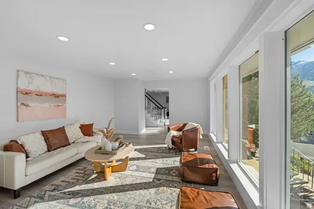 1406 Swinton Ln, Farmington, UT 84025 - #2