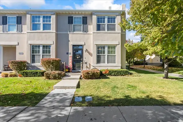 10638 S Cave Run Ln W, South Jordan, UT 84009