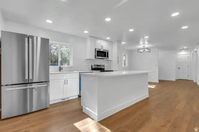 399 W Pacific Dr, American Fork, UT 84003 - #3