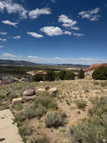 396 S Carmel Cir, Cedar City, UT 84720 - #2