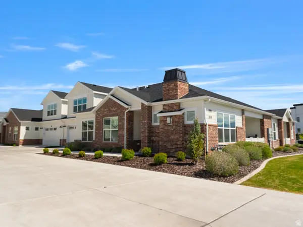 3518 W Haven Fields Dr, South Jordan, UT 84095