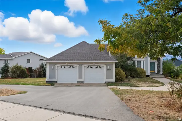 2887 N Viewcrest Cir E, North Logan, UT 84341 - #3