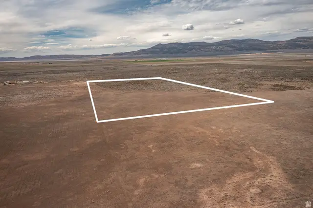 1500 N 800 W #8, Parowan, UT 84761 - #3