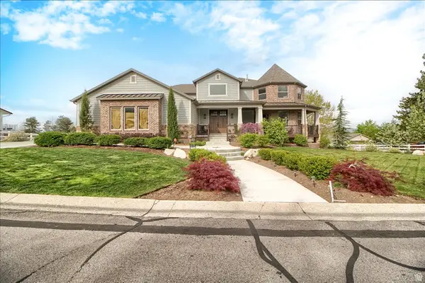 10868 S Ascot Pkwy E, Sandy, UT 84092