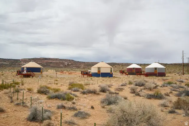 151 S Nomad Way, Big Water, UT 84741 - #3