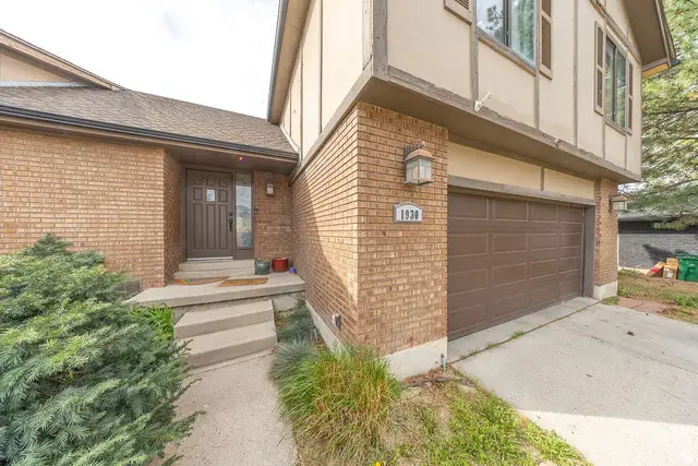 1930 E Southbridge Way, Sandy, UT 84093 - #2