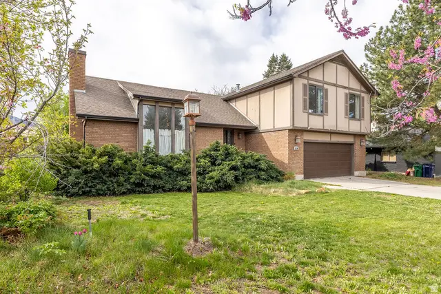 1930 E Southbridge Way, Sandy, UT 84093 - #3