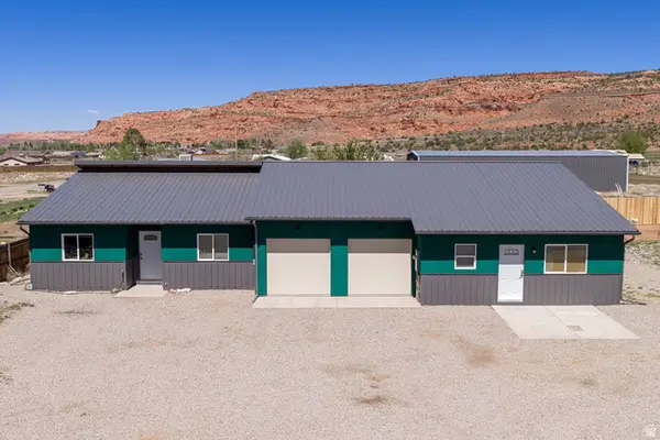 69 N Mount Peale Dr, Moab, UT 84532