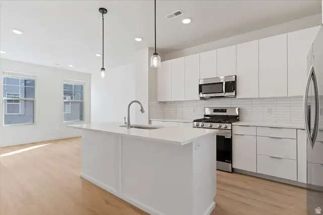 822 W Ivywell Ln N #217, North Salt Lake, UT 84054 - #1