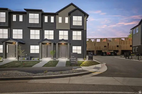 4046 S Sandridge Dr W #1, Roy, UT 84067