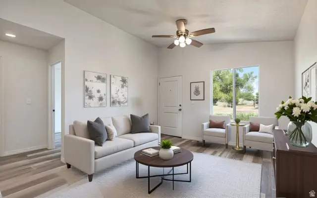 573 W Chamberlain Dr, Kanab, UT 84741 - #1