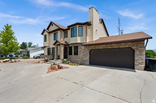 5563 S Copper City Dr, Kearns, UT 84118 - #3