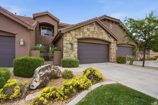 1951 N Augusta Ct, Washington, UT 84780 - #1