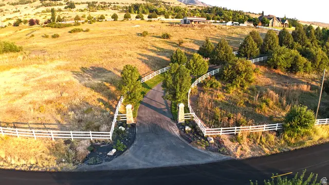 2170 E Mountain Home Cir #2, Cove, UT 84320 - #3