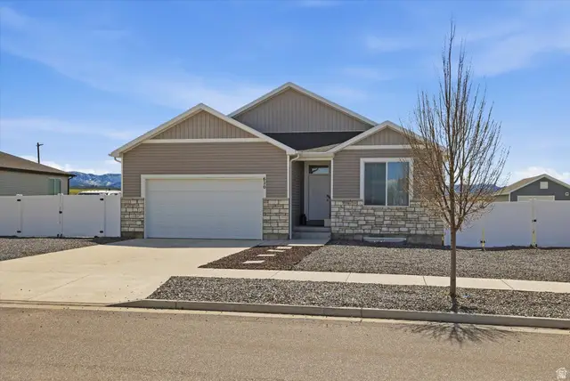 620 E 600 S, Hyrum, UT 84319 - #2