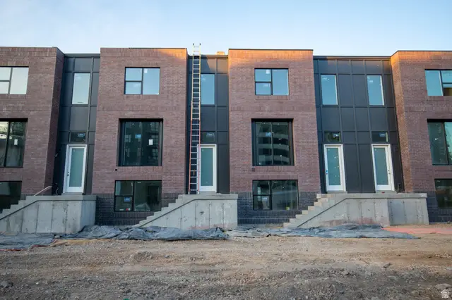 443 W 400 N #202, Salt Lake City, UT 84103 - #1