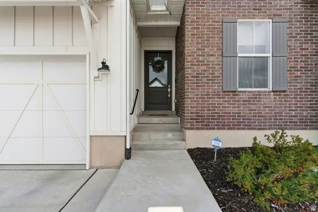 4821 W Juniper Bend Cir S, Herriman, UT 84096 - #2