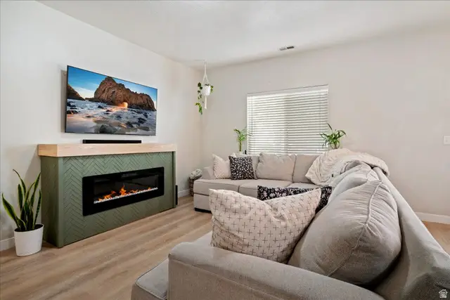 371 S 790 W, Pleasant Grove, UT 84062 - #2