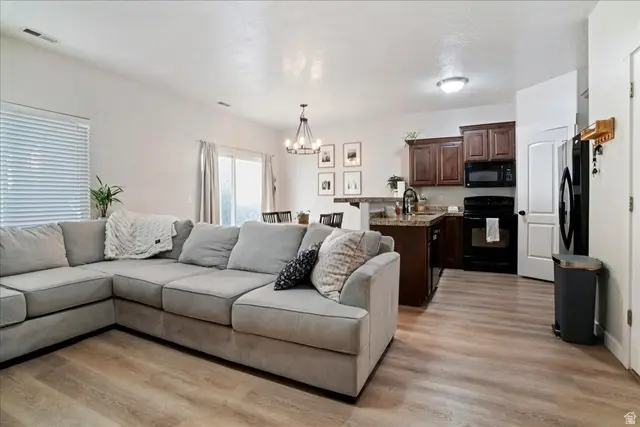 371 S 790 W, Pleasant Grove, UT 84062 - #3