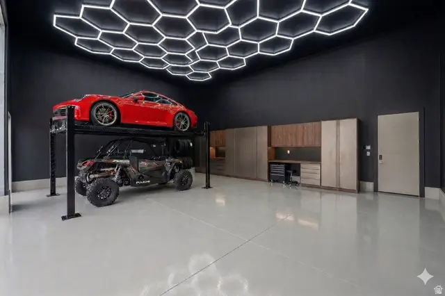 1163 E 1300 S #A, Salt Lake City, UT 84105 - #2